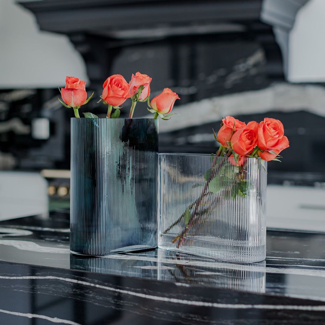 Nude Mist Vase - 260 x 100 x 210, 3000ml