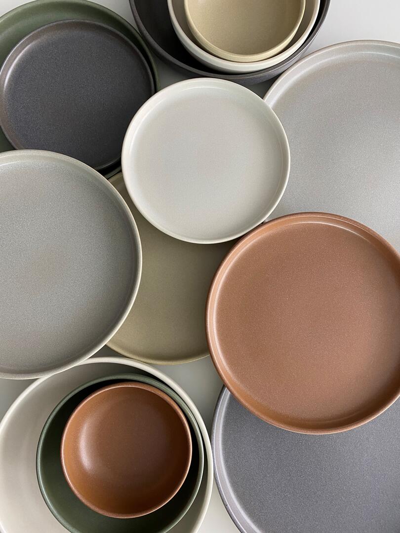 Round Plate - 220mm, Dark Grey, Eclipse: Pack of 6