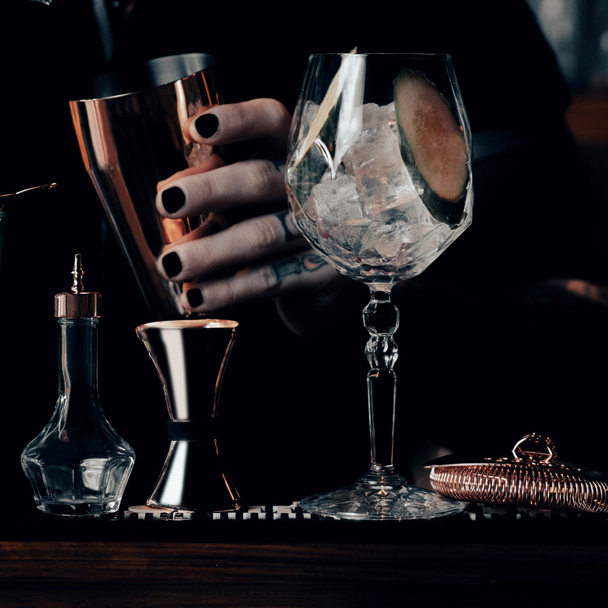 Boston Cocktail Base & Glass - Rose Gold, 700Ml: Pack of 1