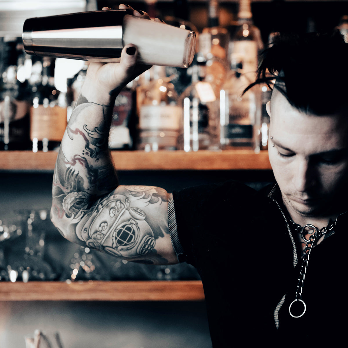 Boston Cocktail Shaker Base & Glass - 700Ml: Pack of 1