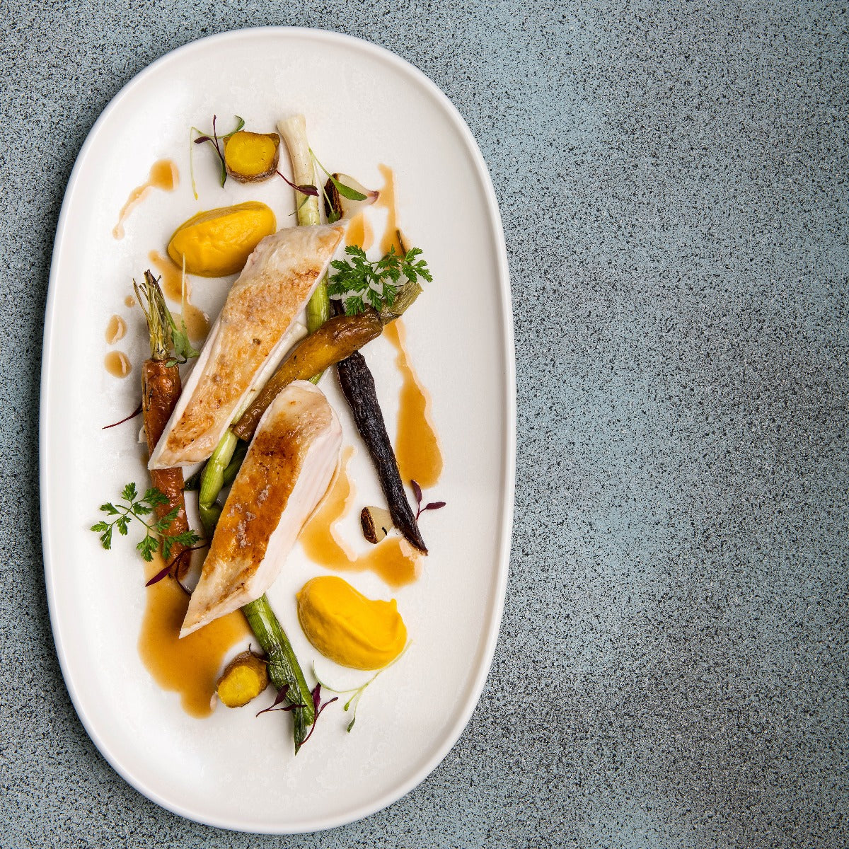 Oval Coupe Plate - 405x240mm, Snow: Pack of 3