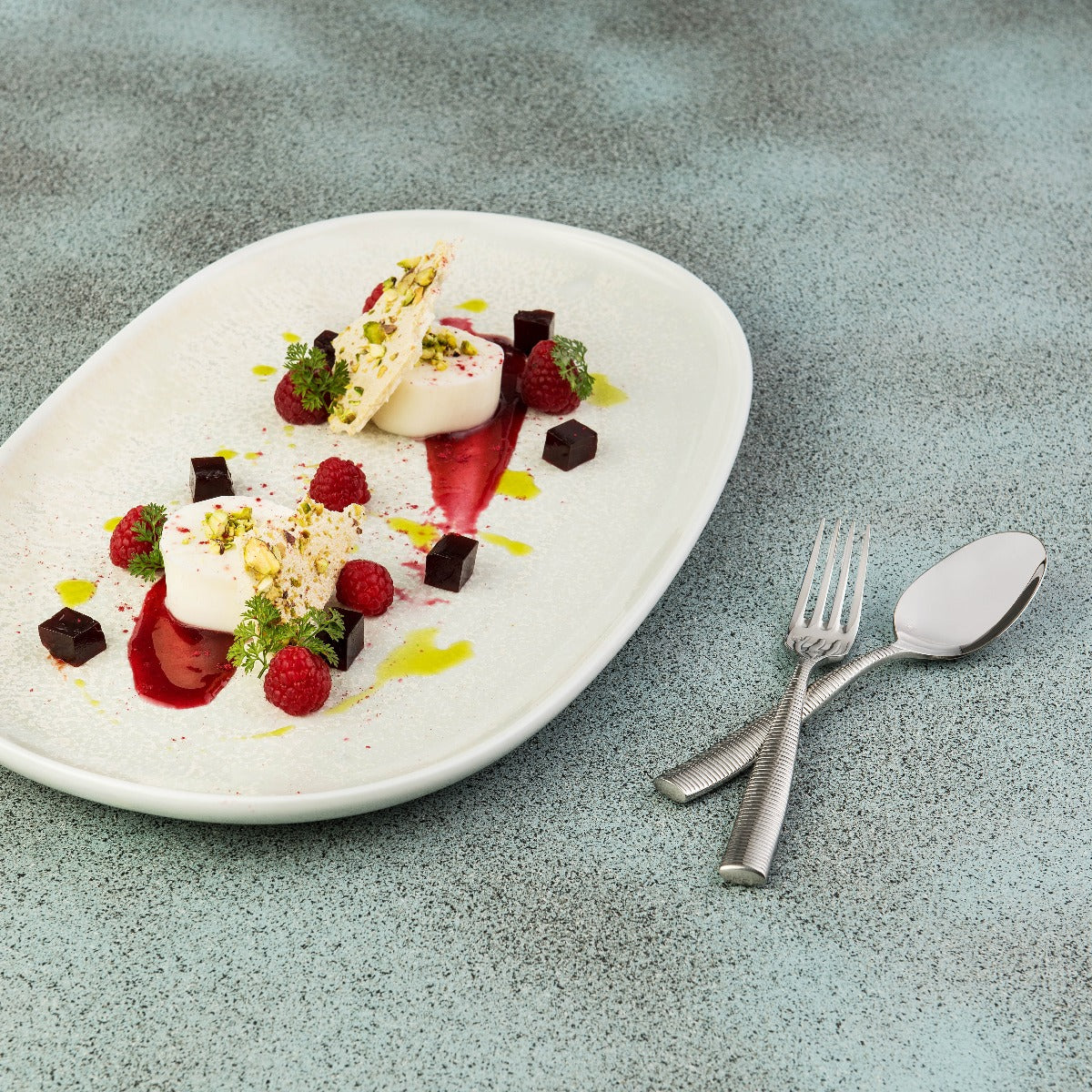 Oval Coupe Plate - 355x215mm, Willow: Pack of 6