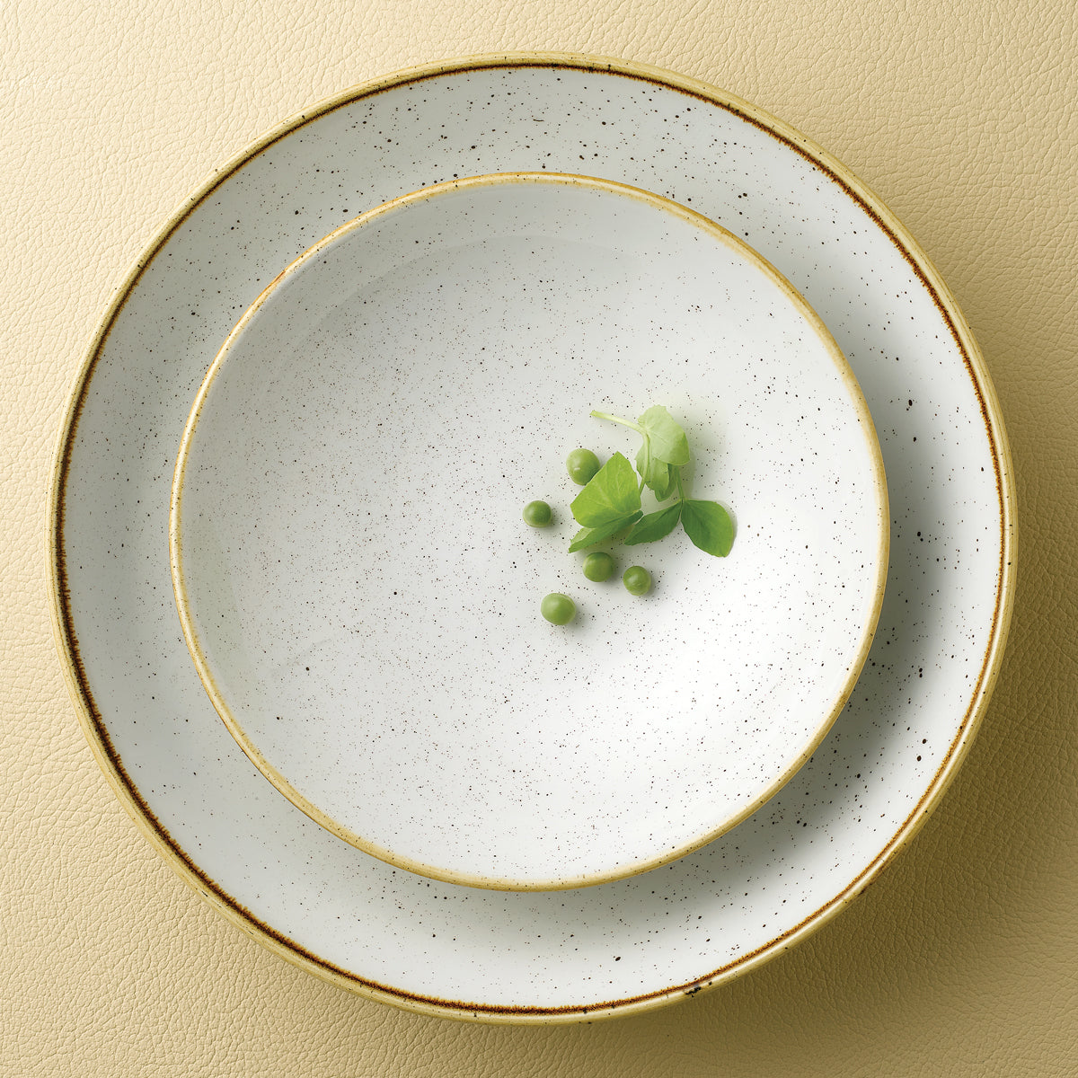 Round Plate - 165mm, Barley White, Stonecast: Pack of 12