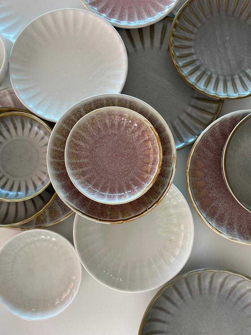 Round Plate - 260mm, Scallop Willow: Pack of 4