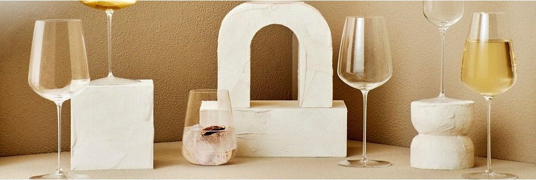 Nude Glassware