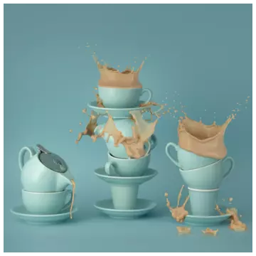 Bevande Mist drinkware on blue background