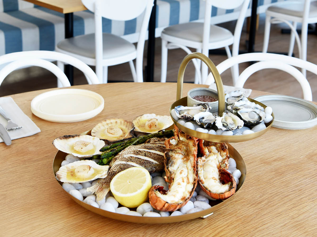 Round 2-Tier Seafood Stand Brass / Iron 360X360X240mm