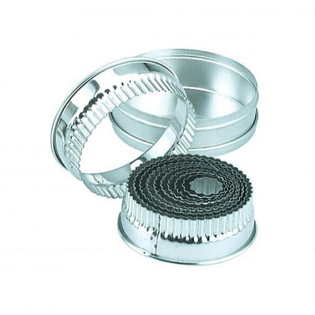 Round Large Crinkled Cutter Set (14pce) - 25-115mm from Chef Inox. made out of Tin Plated and sold in boxes of 1. Hospitality quality at wholesale price with The Flying Fork! 