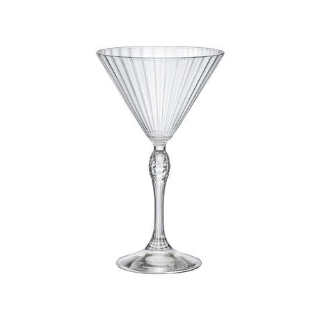 America 20's - Martini 245Ml from Bormioli Rocco. Fine rim, made out of Glass and sold in boxes of 6. Hospitality quality at wholesale price with The Flying Fork! 