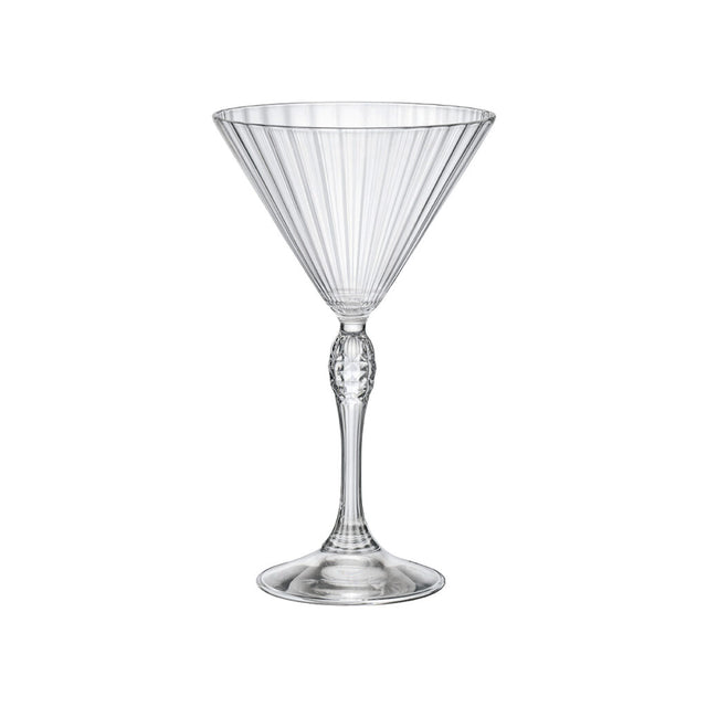America 20's - Martini 245Ml from Bormioli Rocco. Fine rim, made out of Glass and sold in boxes of 6. Hospitality quality at wholesale price with The Flying Fork! 