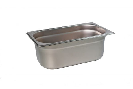 Gastronorm Pan - Size 1-4, 100mm, 2500ml from Chef Inox. made out of Stainless Steel and sold in boxes of 5. Hospitality quality at wholesale price with The Flying Fork! 